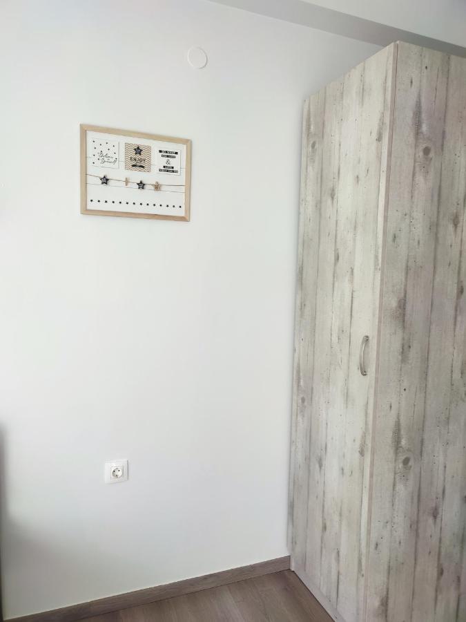 Ferienwohnung Modiano Studio Ιιι By Socrates Junior Houses Thessaloniki Exterior foto